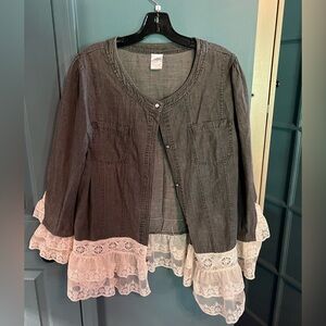 Women's Gray Lace Trim Top
